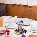 Hotel Kreuz 4*