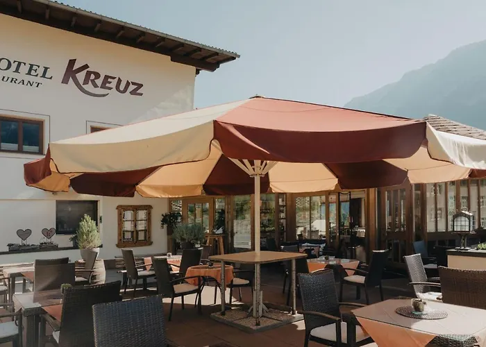 Kreuz Szálloda Pfunds