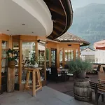 Kreuz Hotel Pfunds