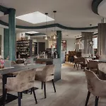 Kreuz Hotel 4*