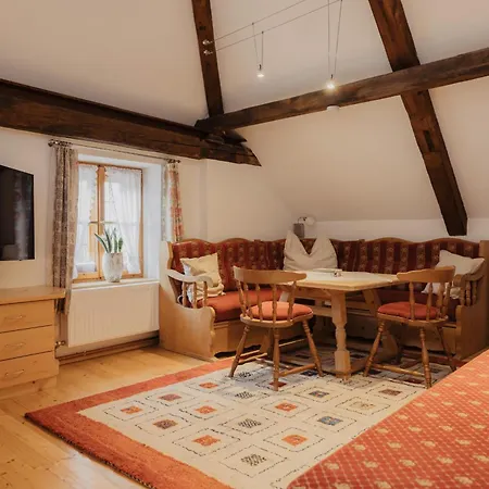 Kreuz 4* Пфундс